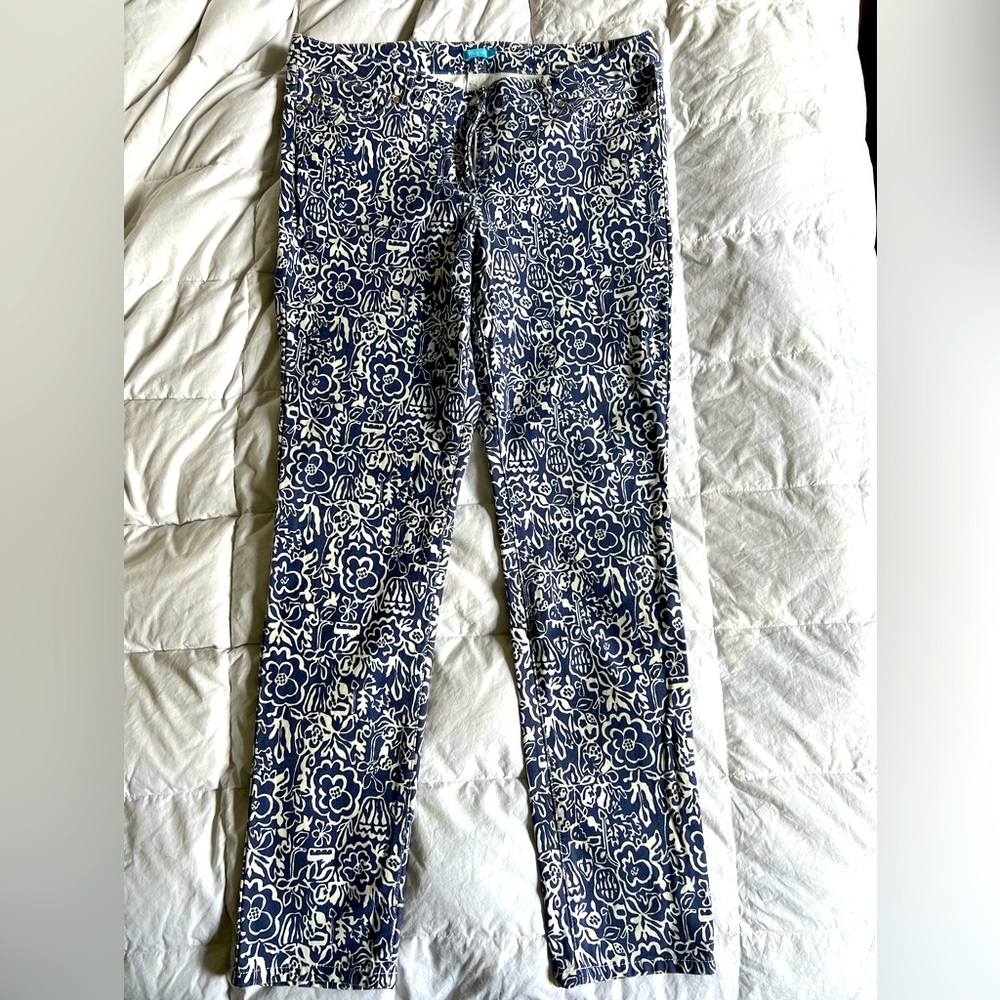 J McLaughlin, Jean Size 14 Floral Blue and White